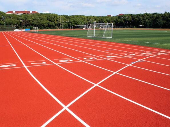 紅色EPDM顆粒橡膠跑道